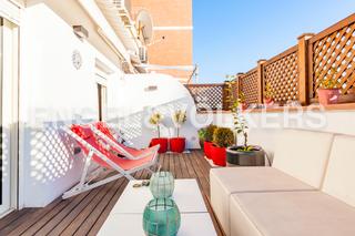 Lloguer Àtic  Calle de cristóbal bordiú. Piso sin amueblar con espectacular terraza