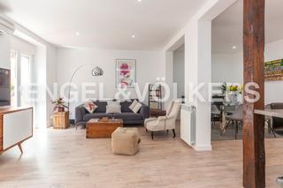 Apartament a Embajadores-Lavapiés. Moderno y luminoso apartamento en venta cerca de atocha