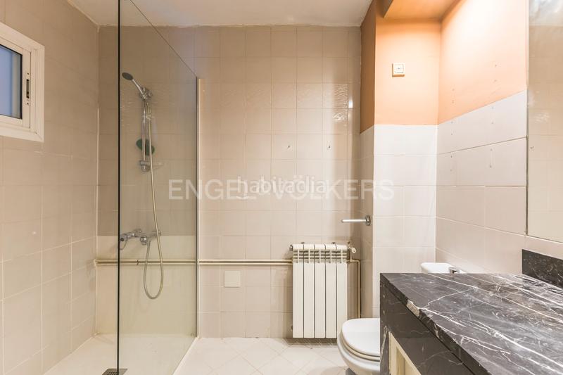 Foto 72346d49-26a3-49f5-8a48-5e45ef654e03. Apartamento oportunidad en arturo soria encantador piso para reformar en Colina. en Madrid