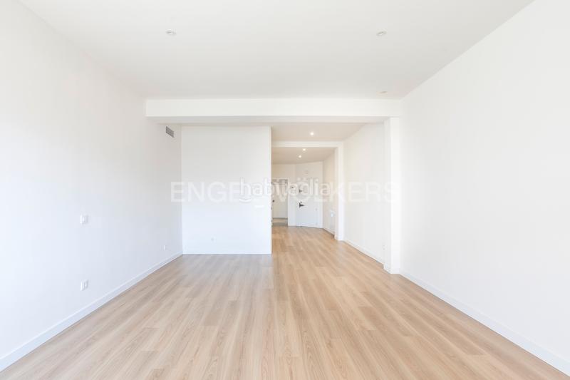 Foto fc43fe7e-5370-45e5-aa40-5d6fd5a0c675. Apartamento excepcional piso reformado junto al retiro en Madrid