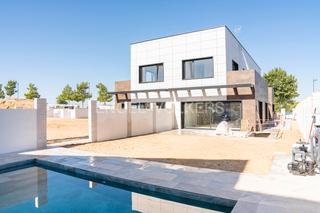 Casa adossada a El Pastel. Maravilloso pareado en boadilla del monte