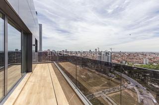 Apartamento en Valdeacederas. Ático con espectaculares vistas en tetuán