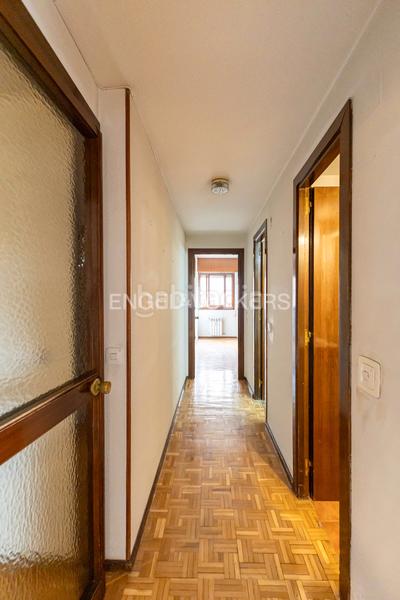 Foto 3322a78b-cbc6-4755-b22d-b8bf10b48e51. Piccolo appartamento con riscaldamento parcheggio piscina in Madrid