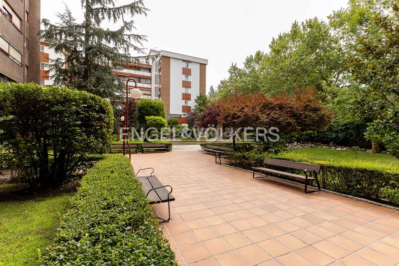 Foto 50c3d59d-df81-4e19-ac12-e7730510a0ed. Piccolo appartamento con riscaldamento parcheggio piscina in Madrid