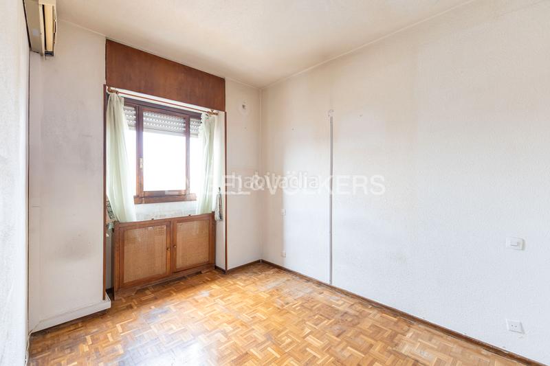 Foto 676955b6-1f09-4a62-8fd8-1f64db9ad46d. Piccolo appartamento con riscaldamento parcheggio piscina in Madrid