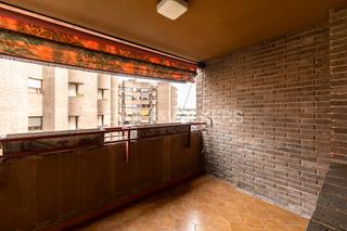 Apartament a Colina. Maravilloso piso para reformar en arturo soria