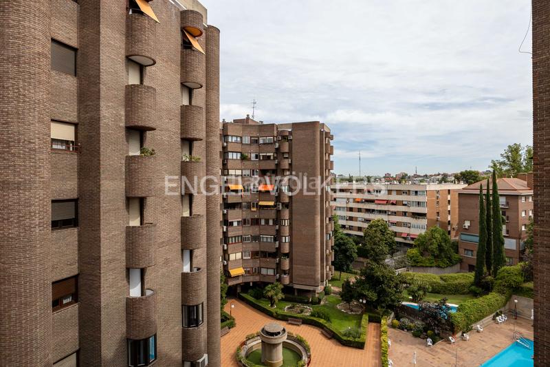 Foto c3f24545-9284-4289-9193-99037ac0b749. Piccolo appartamento con riscaldamento parcheggio piscina in Madrid