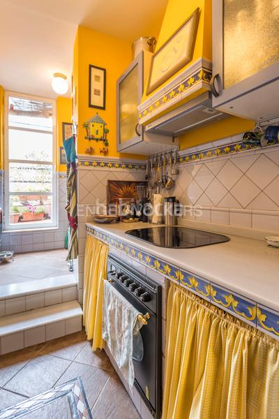 Foto d8b970a8-f781-4f21-88e3-d8d121506040. Ático atico histórico con 2 terrazas en el corazón en Madrid