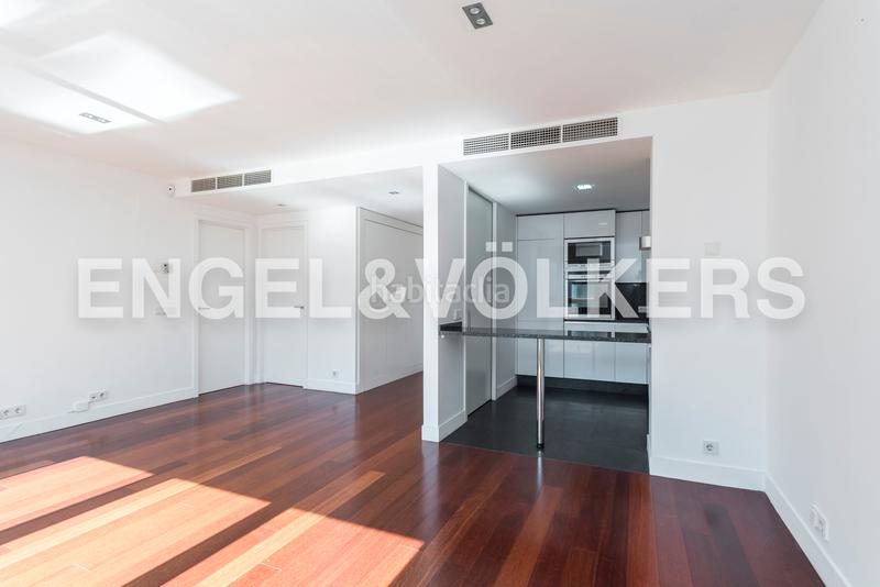 Foto 8fc65fed-505d-4ac4-ae21-f28dcbf97ba4. Miete appartement mit heizung parking in Goya Madrid