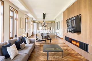 Apartament  Goya. Super lujo en esquina con siete ventanales en el corazón del bar