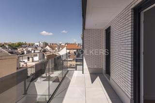 Location Appartement à Canillas. Estupenda propiedad de obra nueva con terraza y garaje