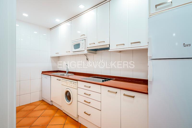 Foto 56de3e83-942b-4468-8443-442d4fae8a78. Appartement mit heizung parking in Justicia-Chueca Madrid