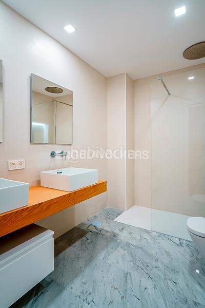 Foto 616fb6a8-4654-41c1-bc0e-d7c75b874ff4. Appartement mit heizung parking in Justicia-Chueca Madrid