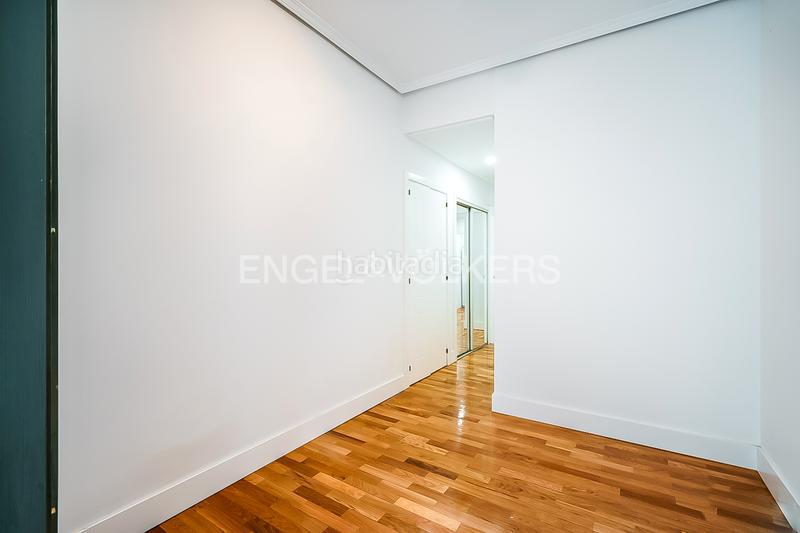 Foto 6a8fe8af-021b-43d6-9fd6-7837dfb0b845. Appartement mit heizung parking in Justicia-Chueca Madrid