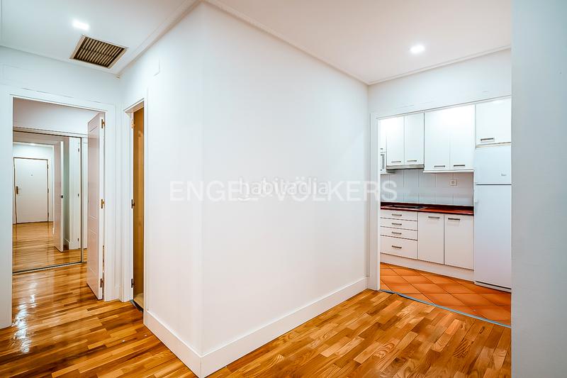 Foto b90f371d-9920-43a5-ba87-59f59342e795. Appartement mit heizung parking in Justicia-Chueca Madrid