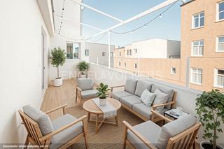 Appartement  Calle de antonio toledano. Coqueto atico en el barrio de  salamanca.