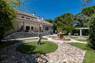 Lloguer Masia  Calle saliente. Maravillosa villa en monte alina