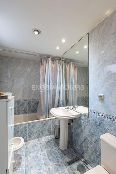 Foto 42a34022-c77c-4263-8912-71ae23707d6d. Casa amplio chalet con piscina junto a valdebebas en Madrid