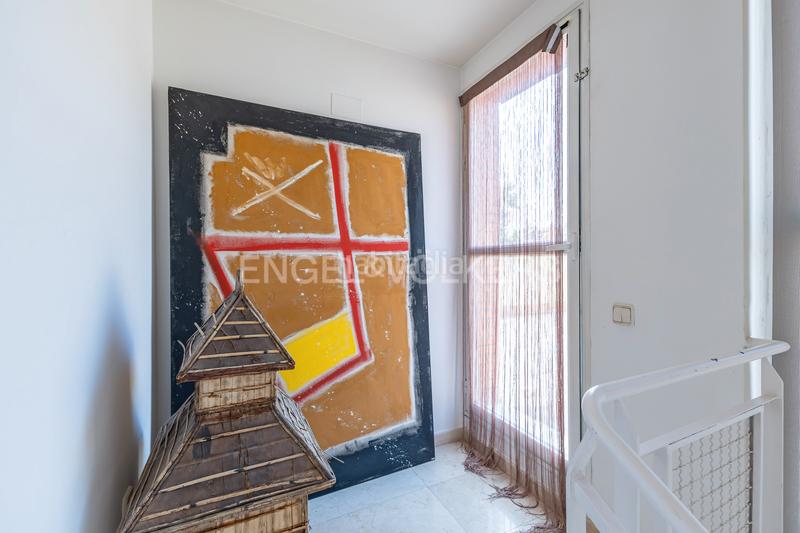 Foto d1d993fe-5658-47d5-90d5-b8e7d29d37c7. Casa amplio chalet con piscina junto a valdebebas en Madrid