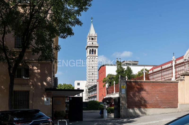 Foto 04bf8013-d63a-46a5-b699-98e927c0759b. Duplex con riscaldamento parcheggio in Pacífico Madrid