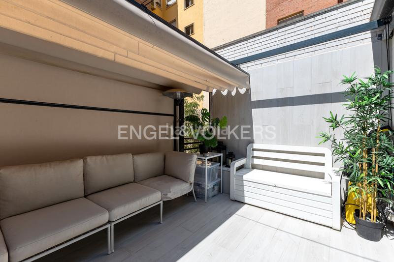 Foto bde1c150-7546-4d6e-afb6-0ef459e1bf08. Duplex con riscaldamento parcheggio in Pacífico Madrid