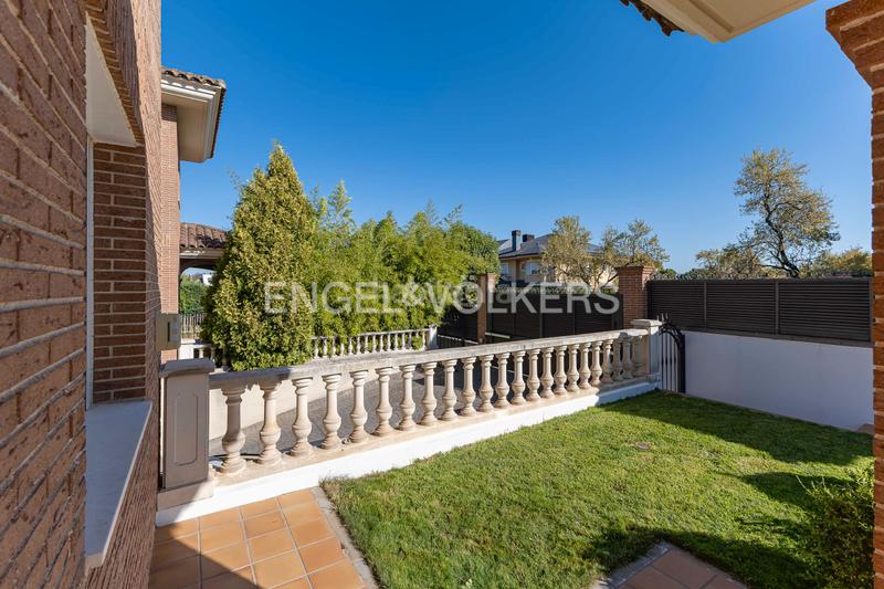 Foto 6234f103-4b35-4120-924e-108c08575375. Haus mit heizung parking pool in Peñas Albas - Zulema Villalbilla