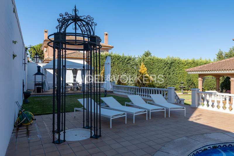 Foto 9a219ed9-c661-4e5b-92cf-417321798323. Haus mit heizung parking pool in Peñas Albas - Zulema Villalbilla