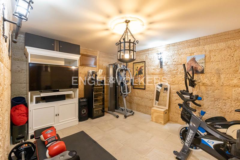 Foto be0ab40d-a3a9-44aa-89b2-15d054dbea80. Haus mit heizung parking pool in Peñas Albas - Zulema Villalbilla