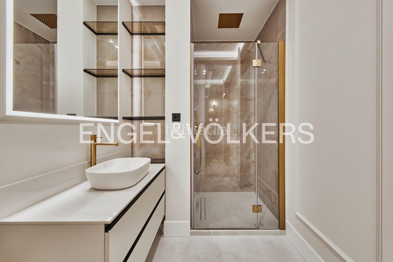 Foto 3381a328-ad6a-4e9f-a451-6fb3c30c659e. Pis amb calefacció a Ibiza Madrid