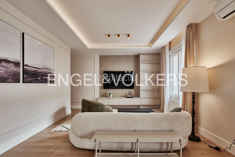 Foto 3f346d13-7430-4c30-a051-3d89afd6e4f8. Pis amb calefacció a Ibiza Madrid