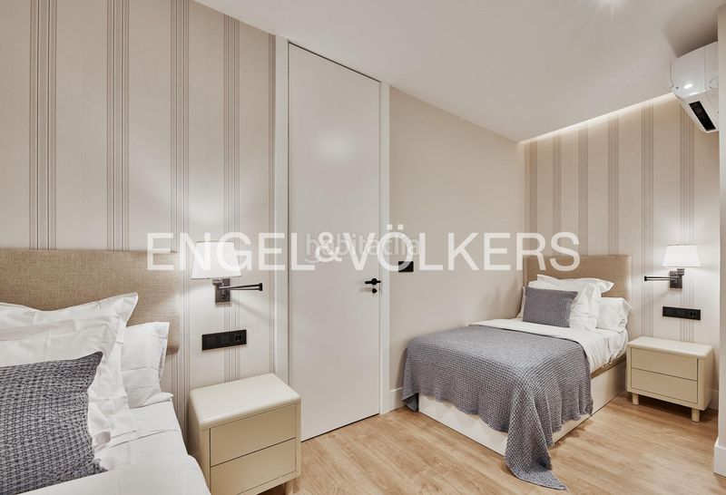 Foto 65e901cd-c12c-4f5c-a03c-c93f9351124e. Pis amb calefacció a Ibiza Madrid