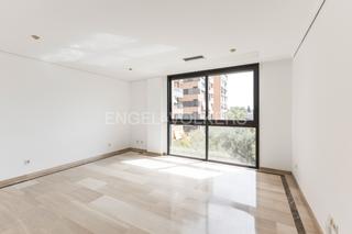 Alquiler Apartamento en Nueva España. Espectacular apartamento luminoso y confortable