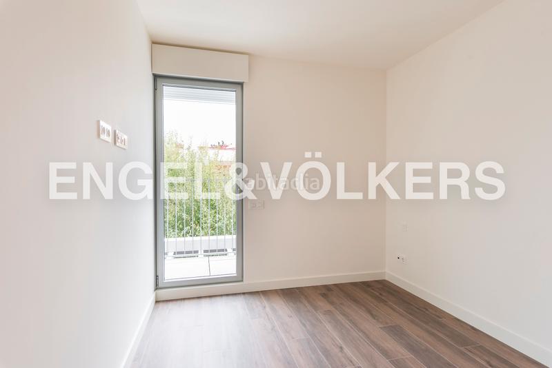 Foto 3e80f645-417d-400a-a9c4-1c8f8fee5103. Miete dachwohnung mit heizung parking pool in Acacias Madrid