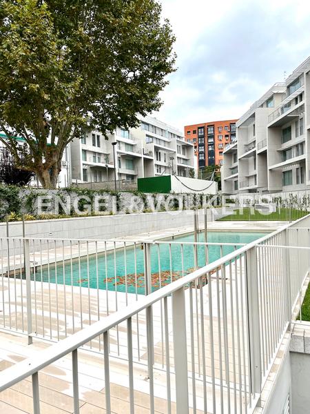 Foto ebc65d70-ee3c-43db-b999-706b06d30780. Miete dachwohnung mit heizung parking pool in Acacias Madrid