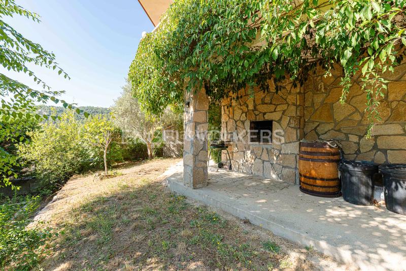 Foto 01774c4c-6555-4792-b6c2-bc073f483439. House with heating parking pool in Becerril de la Sierra