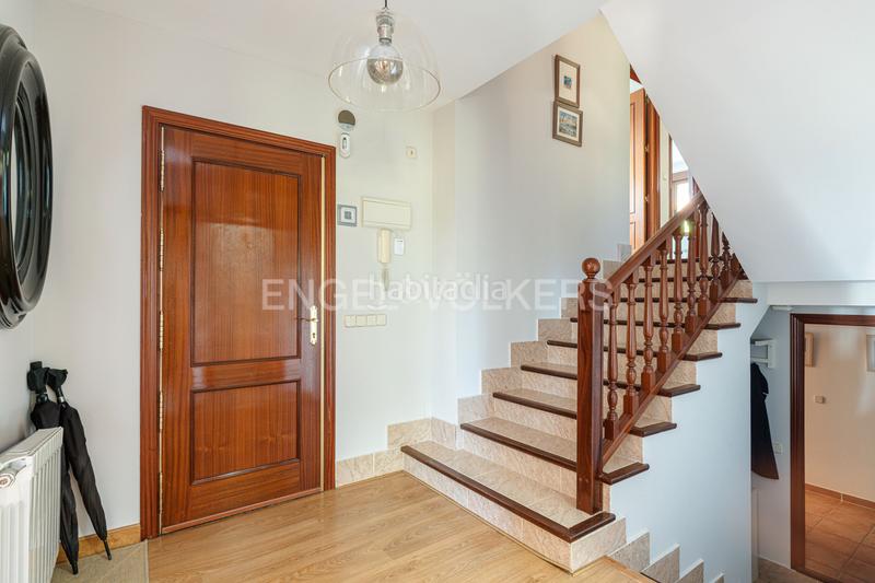 Foto 126da608-e95d-4bf0-8ce0-aa82a15f5f80. House with heating parking pool in Becerril de la Sierra