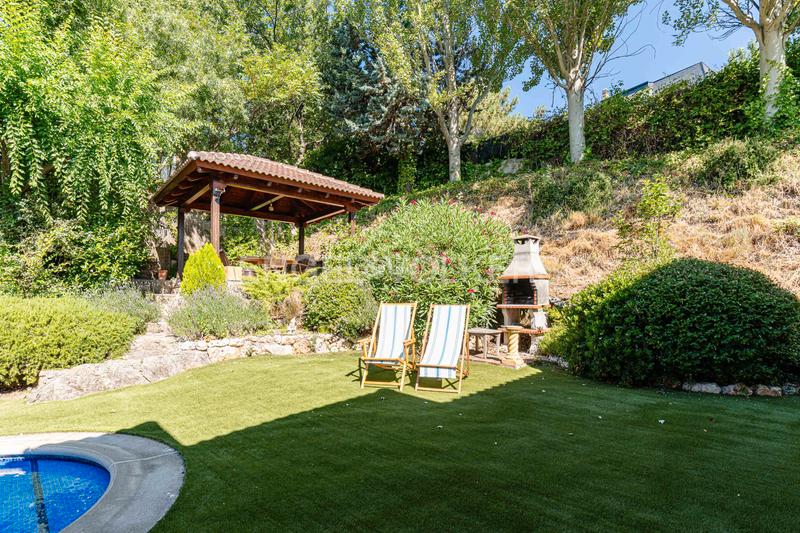 Foto 7d587c7b-77d0-4a2f-8c48-b651edd6ee76. House with heating parking pool in Becerril de la Sierra