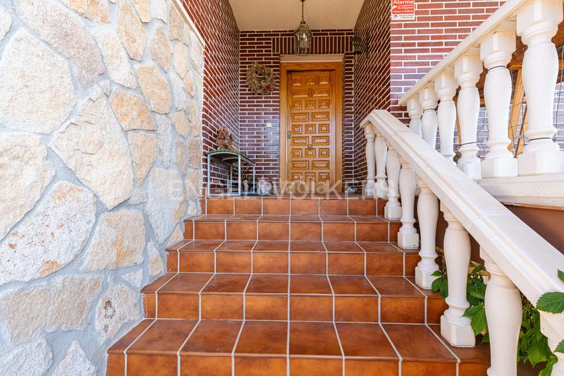 Foto 8ac809c0-fb06-4c4a-a3ac-ed262efc18fe. House with heating parking pool in Becerril de la Sierra