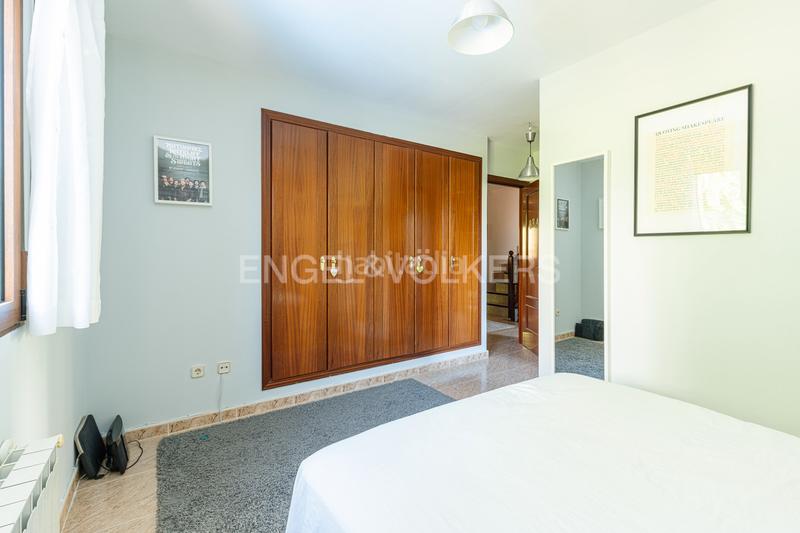 Foto 92e3b266-fb25-494b-9a13-3f53f3e49bec. House with heating parking pool in Becerril de la Sierra