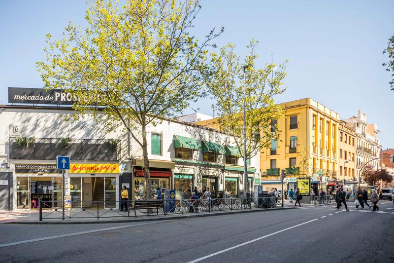 Foto 2a17bc20-0b4f-4c0c-9212-34a7cce7baf5. Appartement mit heizung in Ciudad Jardín Madrid