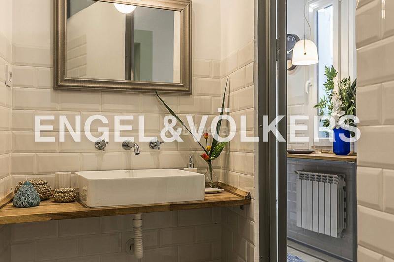 Foto d9fd7bdb-ba98-4823-8725-d36686fbbc65. Appartement mit heizung in Ciudad Jardín Madrid