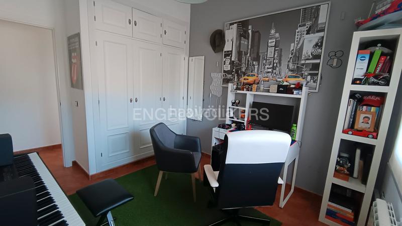 Foto 5079053e-0189-4c0b-9281-8009a95a8735. Casa magnifico chalet moderno en jarabeltran en Pino Alto-Navarredonda Valdemorillo