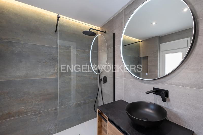 Foto 0bb5fd61-ccbe-4fdc-bf13-63682ed3e313. Location appartement avec chauffage parking dans Lista Madrid
