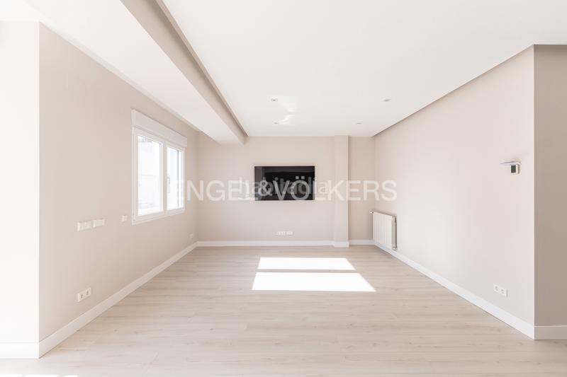 Foto 2d10af5a-0d4f-4fb3-8ac0-39f6294ceaa0. Location appartement avec chauffage parking dans Lista Madrid