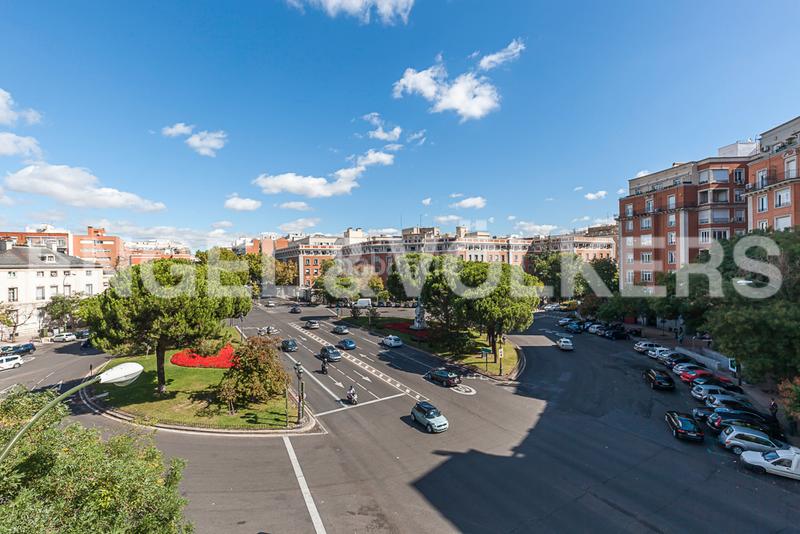 Foto 788f13f3-71a8-4567-b7d1-7ddefa5023d9. Location appartement avec chauffage parking dans Lista Madrid
