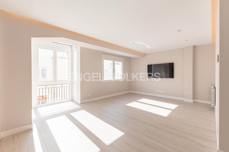 Foto 7f4eedc7-8de2-4019-b518-fa1be67f5572. Location appartement avec chauffage parking dans Lista Madrid