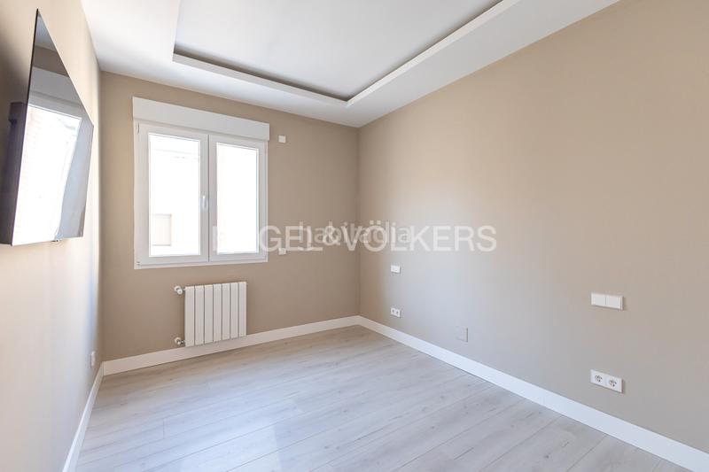 Foto c33e582b-6765-4a35-bb5f-f367b7f34cd0. Location appartement avec chauffage parking dans Lista Madrid