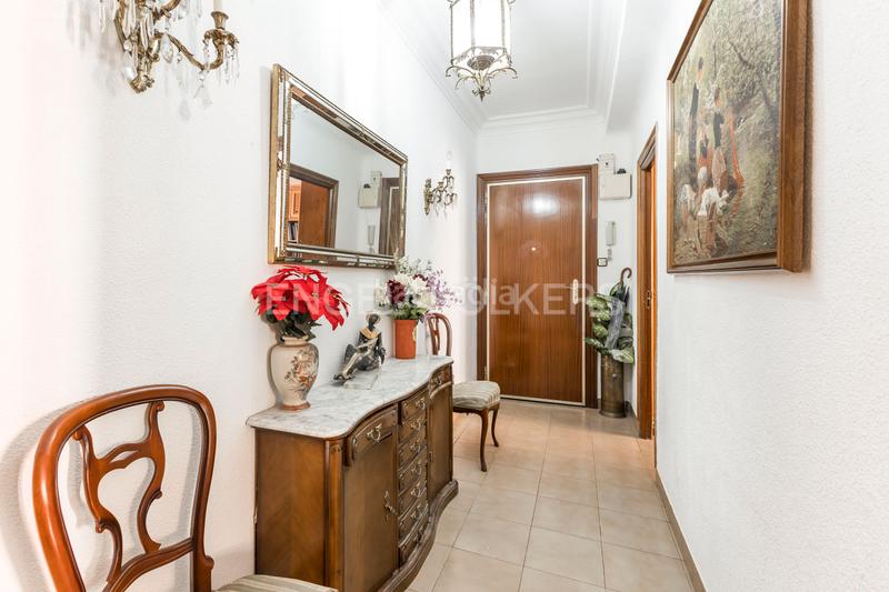 Foto 8f836d71-e62d-4590-8eb9-6bd98333efad. Appartement mit heizung parking in Fuente del Berro Madrid