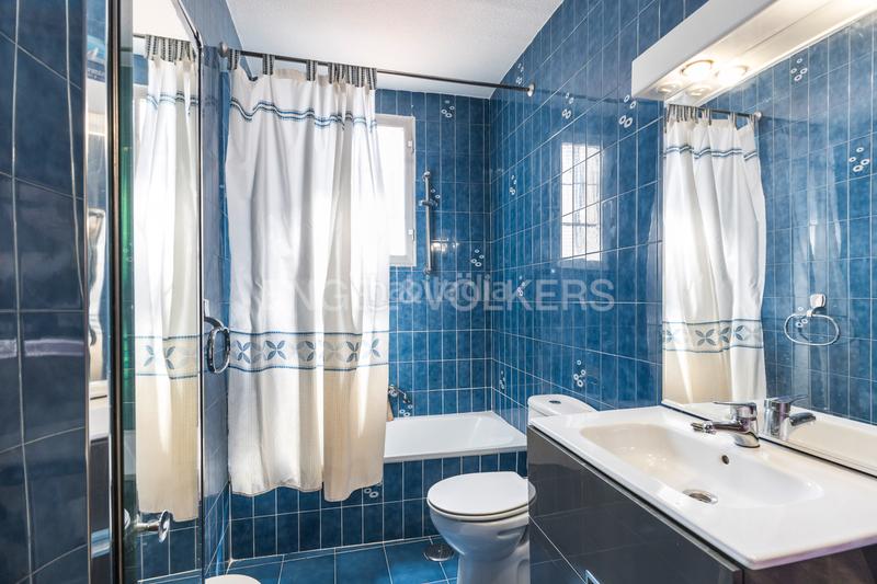 Foto c2e1e125-7d7f-422b-bc59-1fa7df4546df. Appartement mit heizung parking in Fuente del Berro Madrid