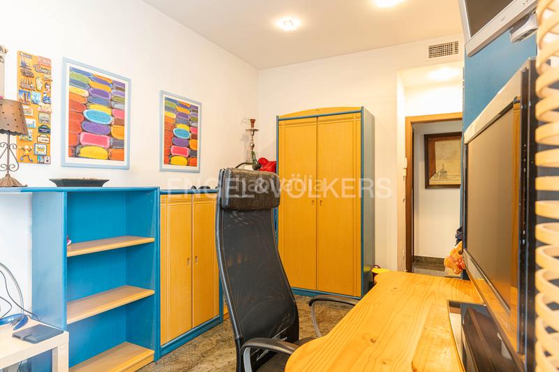 Foto c6093543-318e-4dc7-a98d-f0b785a66ef3. Àtic amb calefacció aparcament a Ríos Rosas-Nuevos Ministerios Madrid